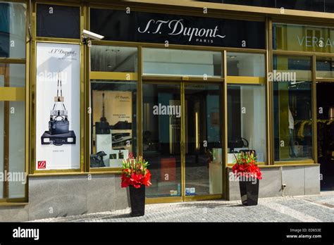 st dupont store locations.